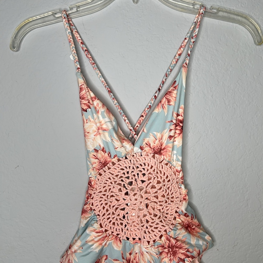 Frankies Bikinis - Picture 7 of 16